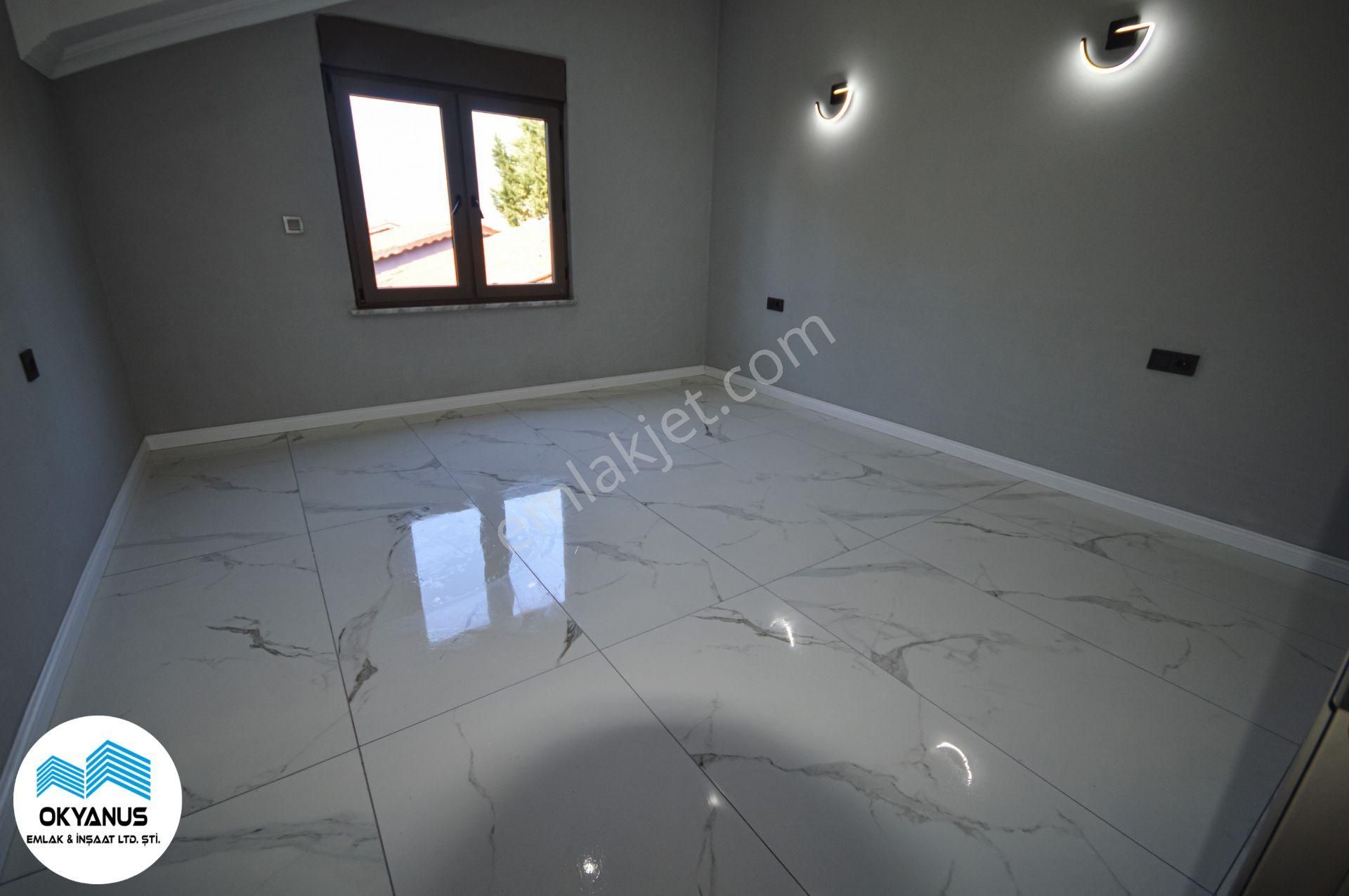 Kocaali De Denize Çok Yakın, Taş Detaylı Büyük Bahçeli Villa - Görsel 30