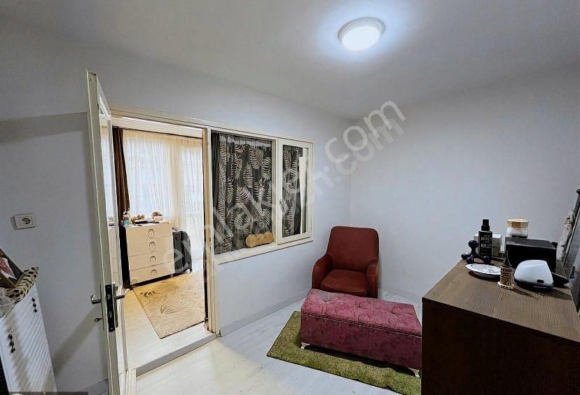 Eşsiz Deniz Manzaralı 2+1 İçi Full Yapılı Çift Cephe - Görsel 10