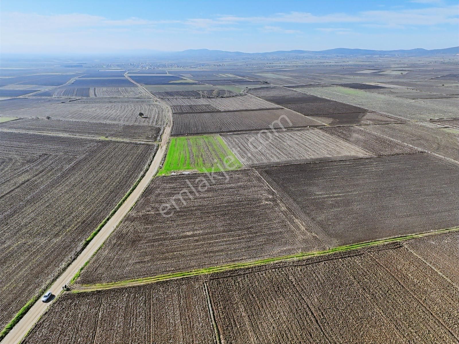 Çanakkale Biga Yeniçiftlik Köyünde 5.738 M2 Satılık Tarla - Görsel 15