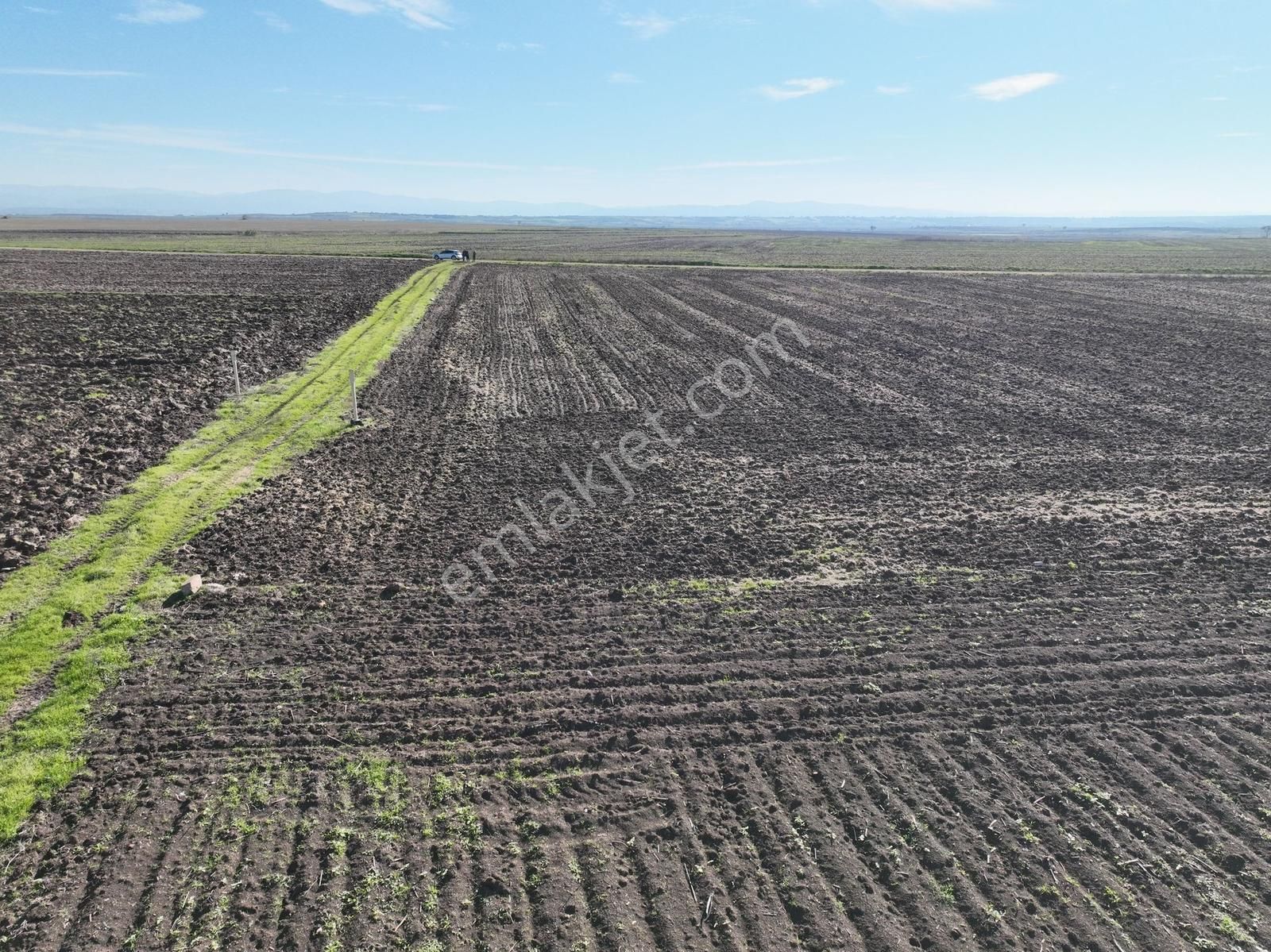 Çanakkale Biga Yeniçiftlik Köyünde 5.738 M2 Satılık Tarla - Görsel 14