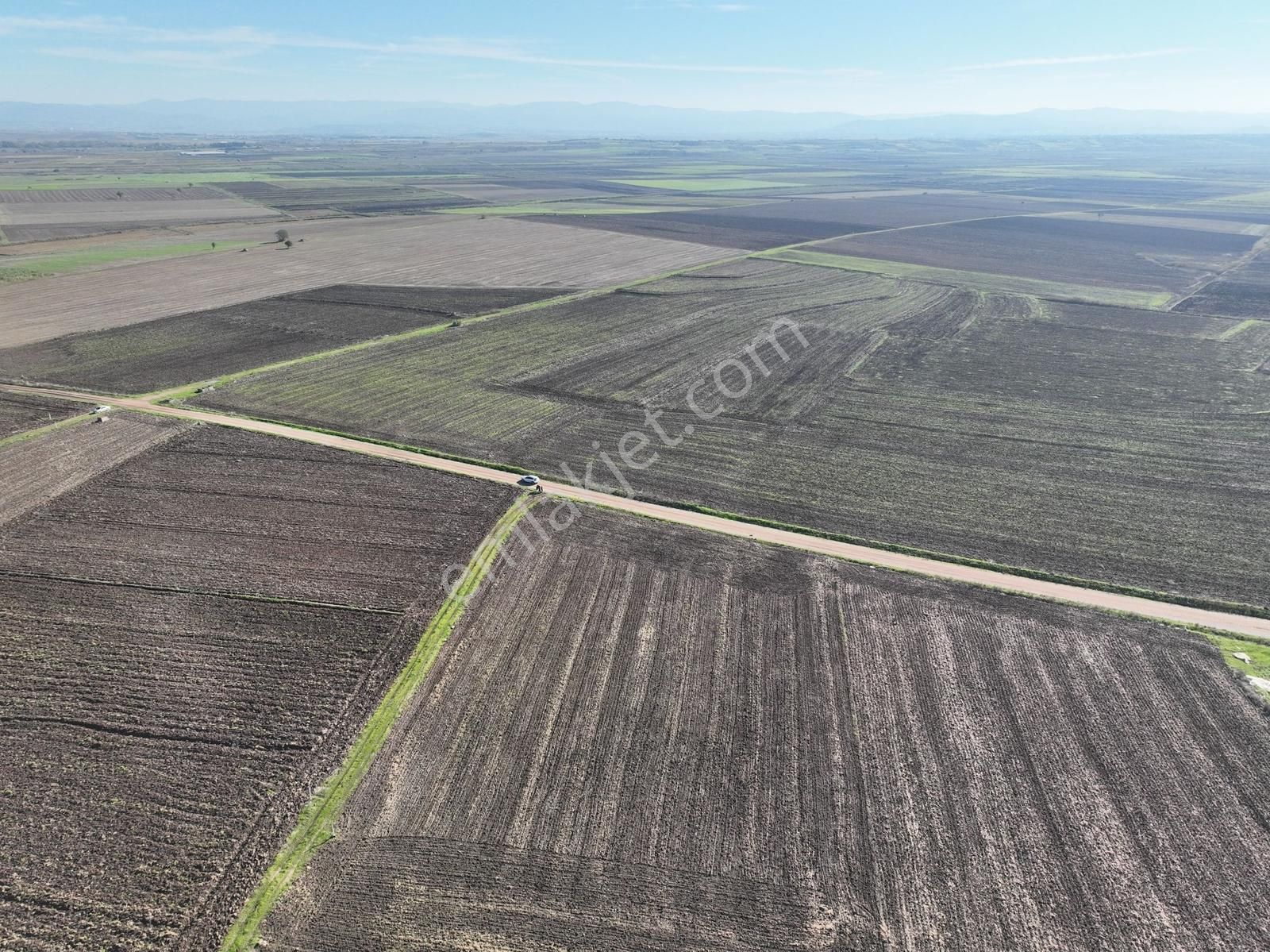 Çanakkale Biga Yeniçiftlik Köyünde 5.738 M2 Satılık Tarla - Görsel 5