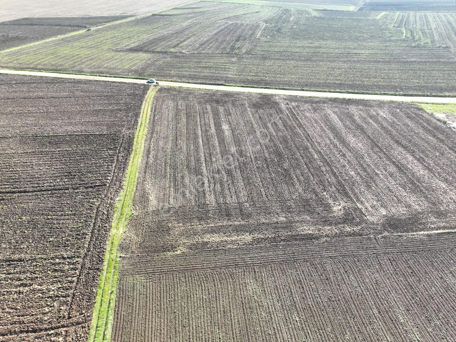 Çanakkale Biga Yeniçiftlik Köyünde 5.738 M2 Satılık Tarla - Görsel 6