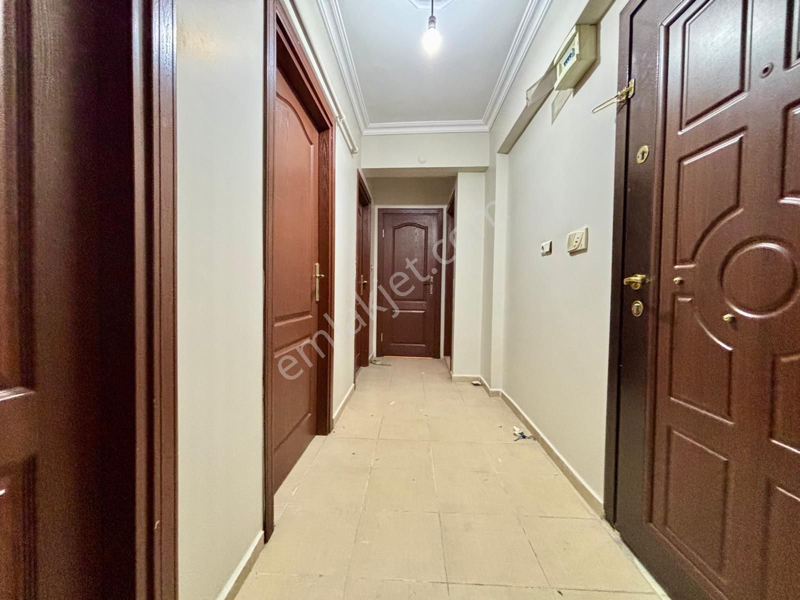 Goldhouse Dan Satılık Siyavuşpaşa Da 2+1tadilatlı Daire - Görsel 24