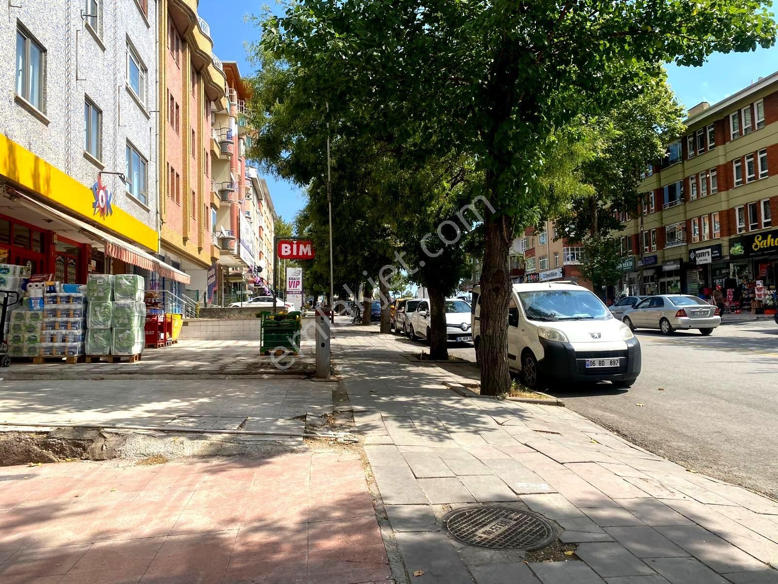 Keçiören İncirli Mh'de Yunusemre Cadde Üzerinde Full Yapılı Eşyalı Memur Kiracılı 2+1 Daire - Görsel 33