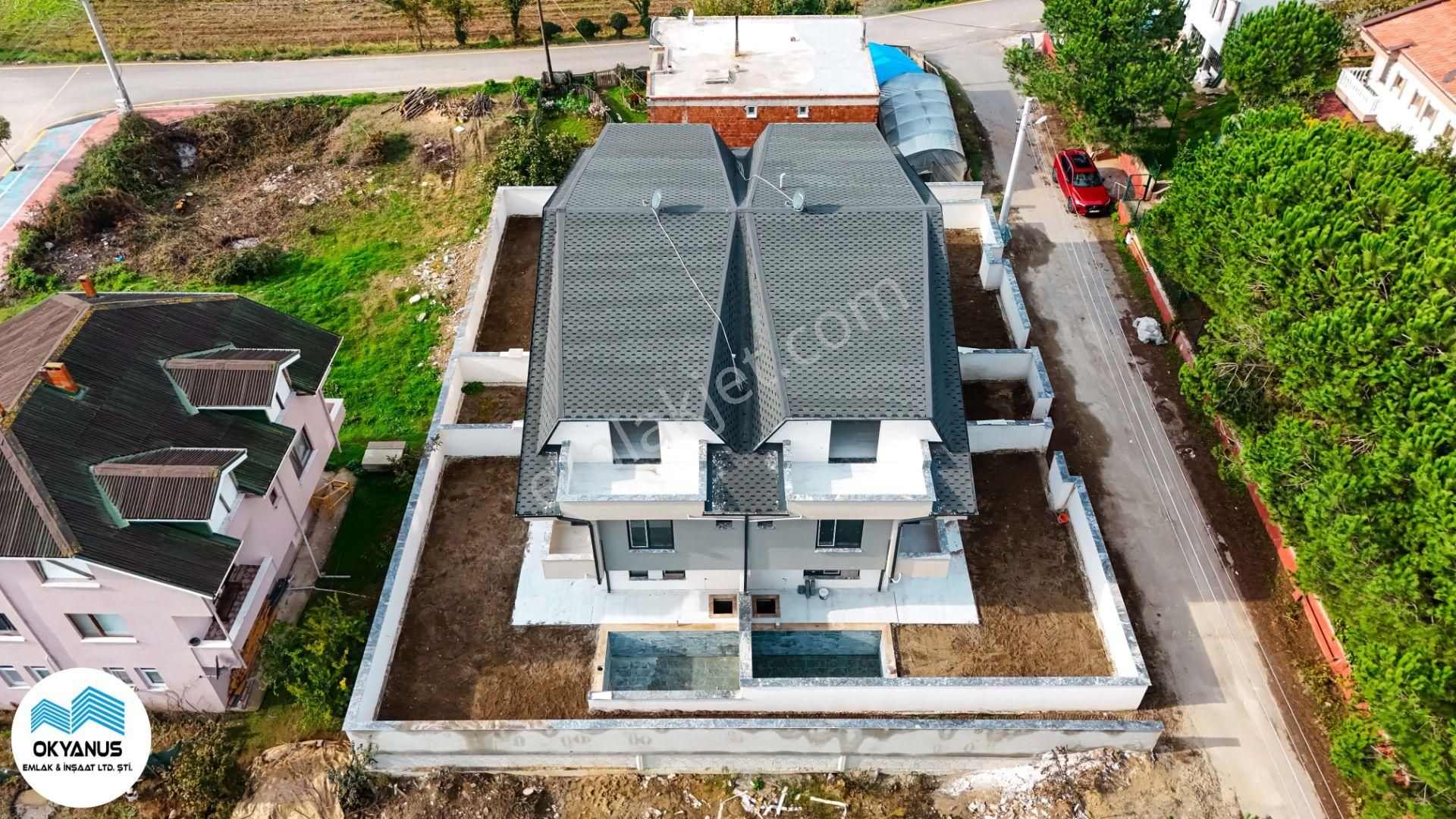 Kocaali Yalı Mah De Kapalı Mutfak Çift Taraflı Bahçel 4+1 Villa - Görsel 5