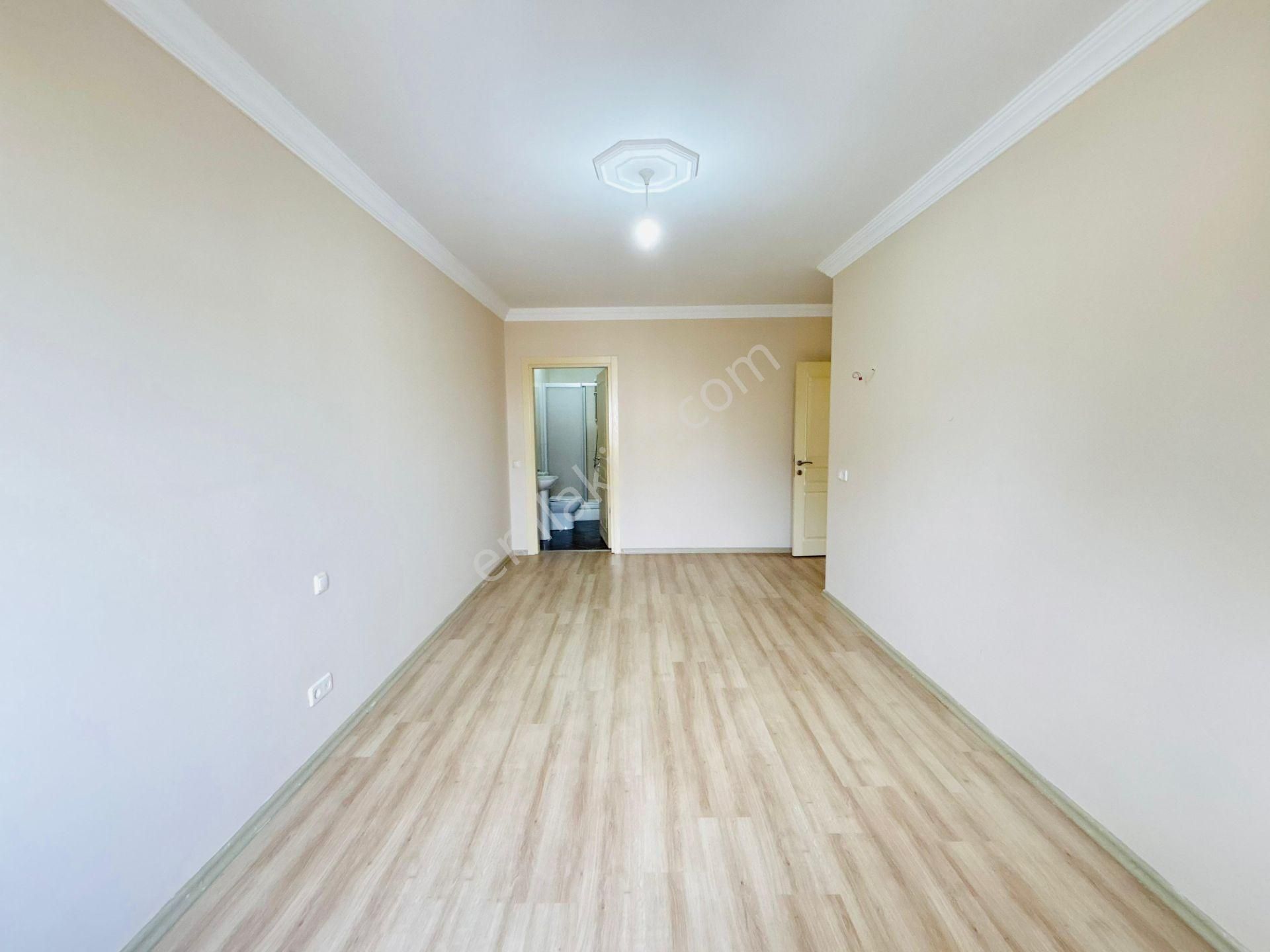 Güven'den İstasyonda Butik Sitede Hızlı Trene Yakın 3+1 Daire - Görsel 19