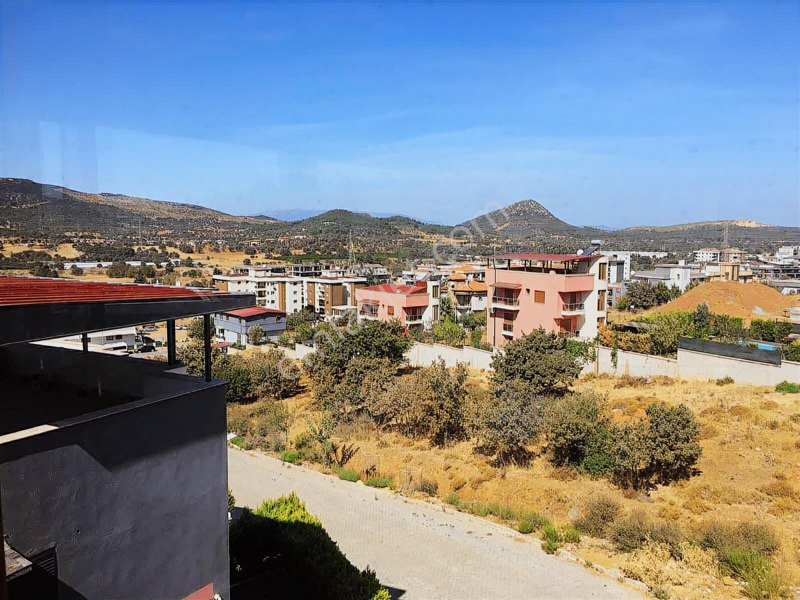 Güzelbahçe Yelki Kolejler Bölgesinde Bahçeli Tek Müstakil Villa - Görsel 5