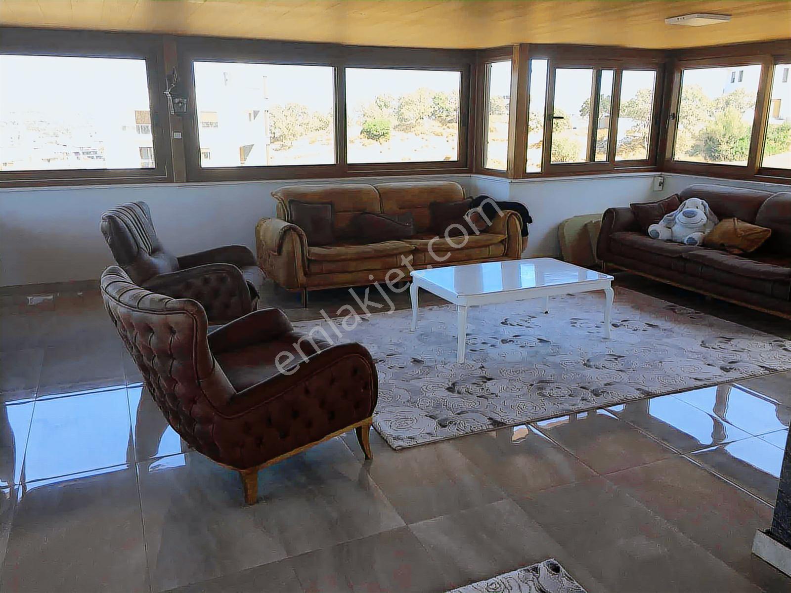 Güzelbahçe Yelki Kolejler Bölgesinde Bahçeli Tek Müstakil Villa - Görsel 27