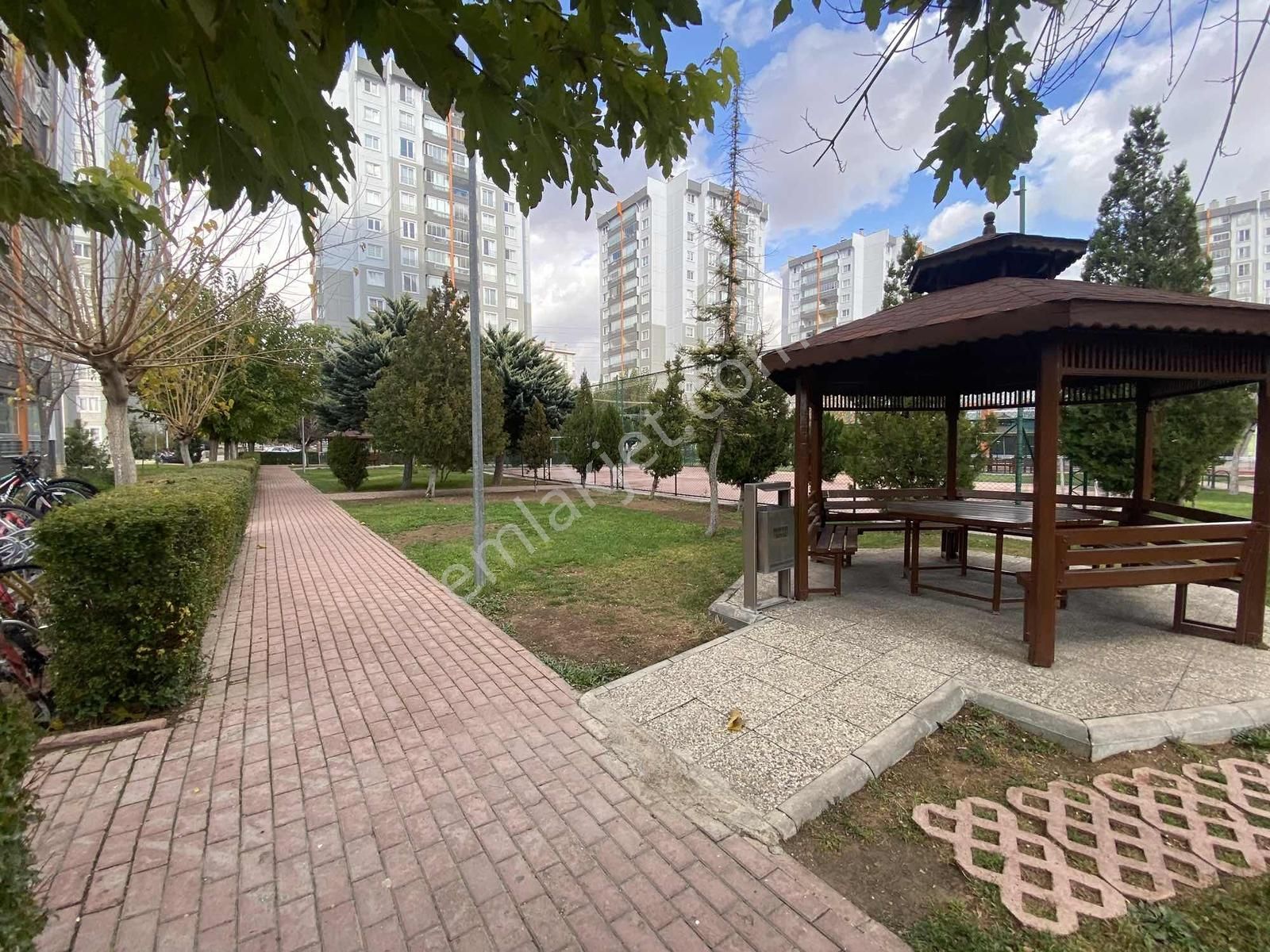 Yazır Mah. Menekşe Konutları'nda 3+1 Ara Kat Muhteşem Manzara! - Görsel 20