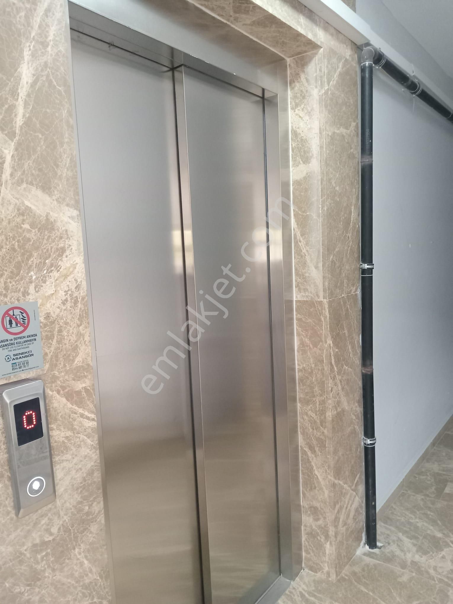 Yalova Çiftlikköy Atatürk Bulvarı Üstü Satılık Daire - Görsel 15