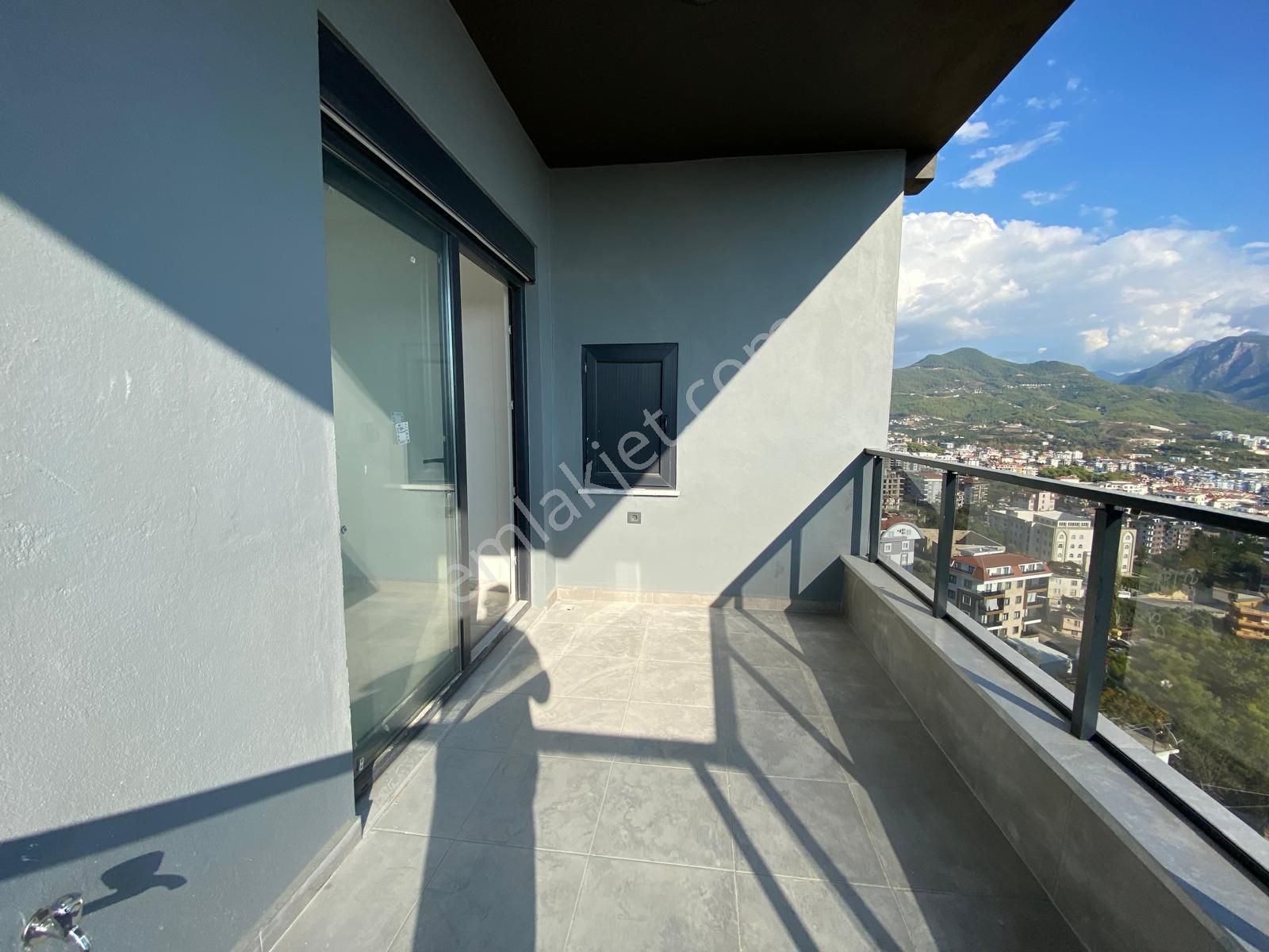 Alanya Çıplaklı'da Kiralık 3+1 Full Manzaralı Sıfır Daire - Görsel 30