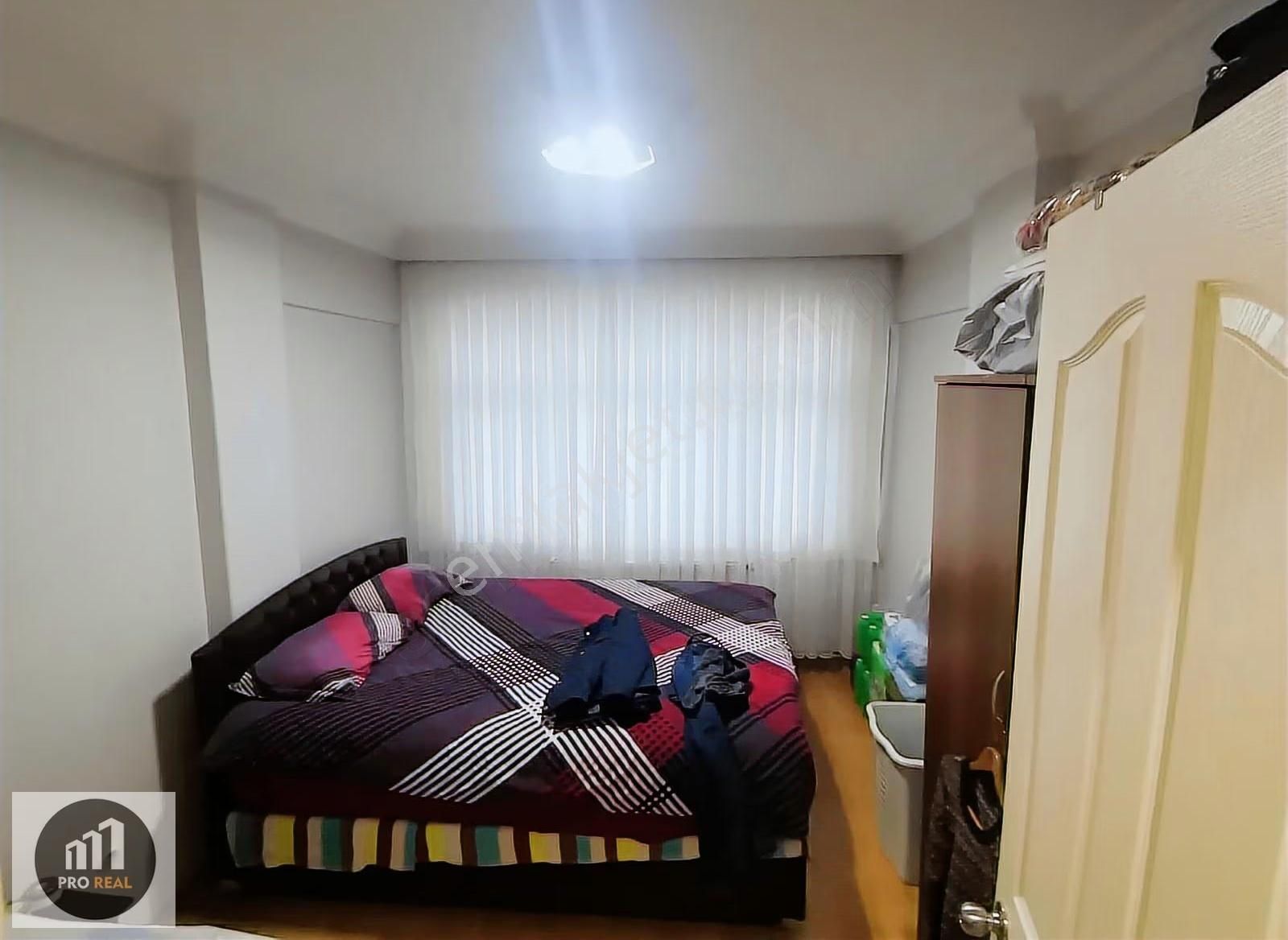 Bezmialem Çapa Metro Tramvay Metrobüs Satılık 2+1 Daire - Görsel 7