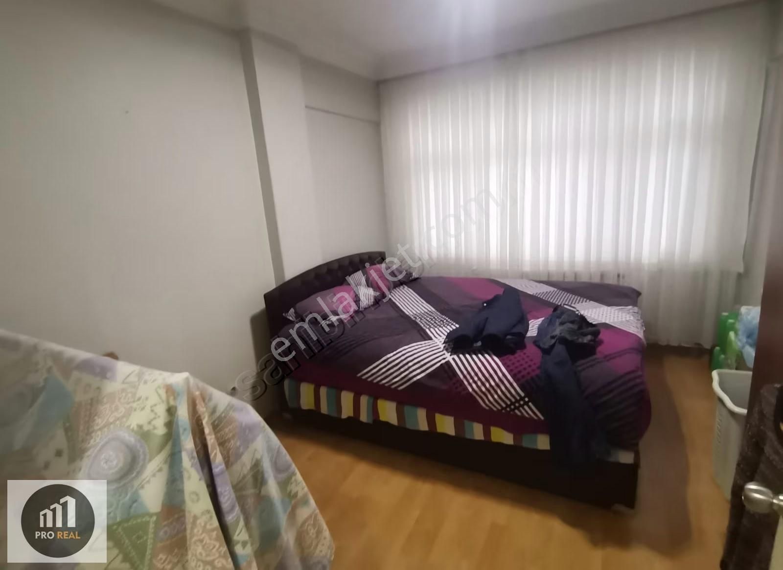 Bezmialem Çapa Metro Tramvay Metrobüs Satılık 2+1 Daire - Görsel 17