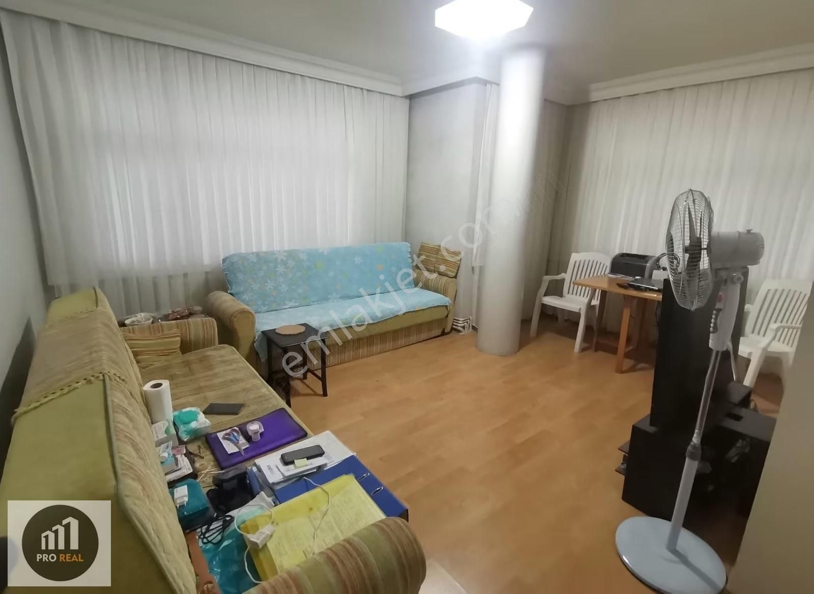 Bezmialem Çapa Metro Tramvay Metrobüs Satılık 2+1 Daire - Görsel 5