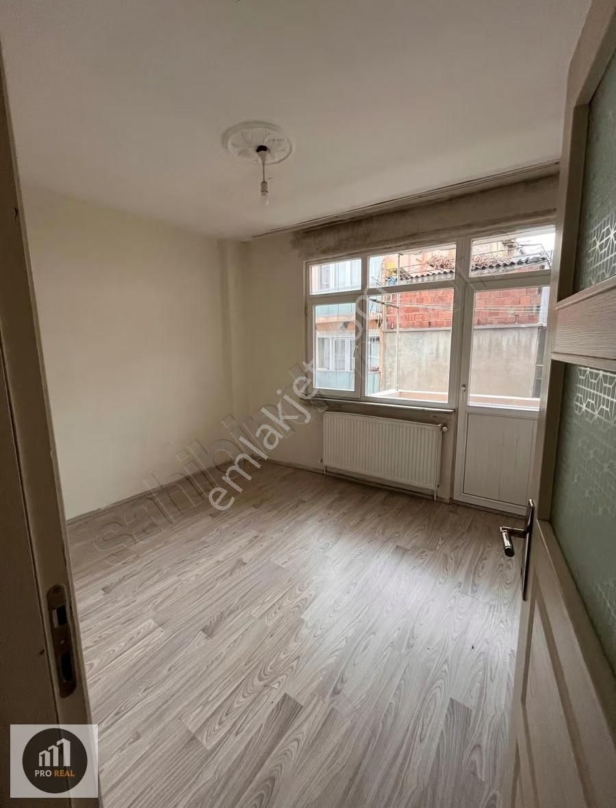 Silivrikapı Cadde 2 Dk Mesafede Kiralık 3+1 Daire Merkezi Konum - Görsel 12