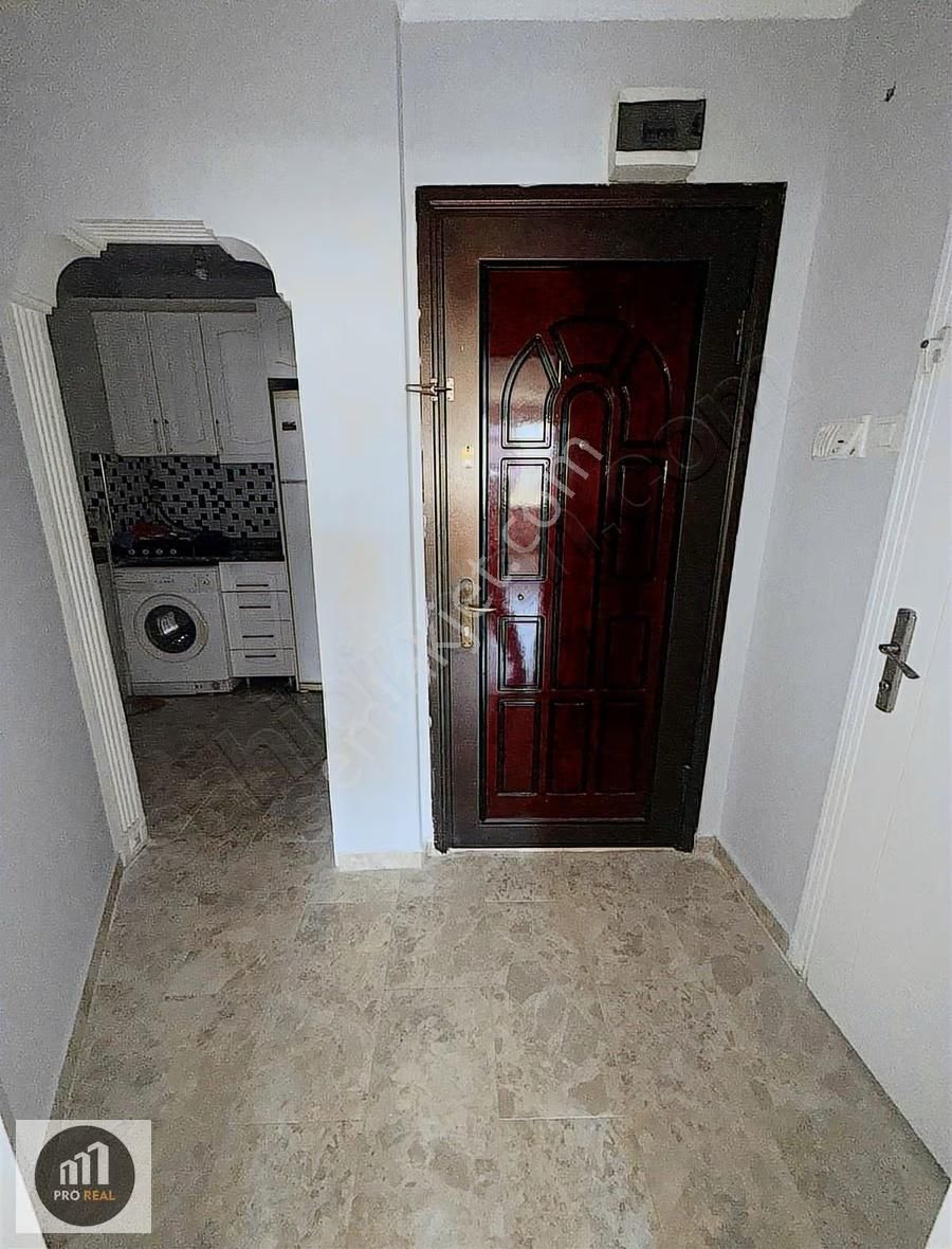 Bezmialem Çapa Hastane Metro Tramvay Metrobüs Kiralık 2+1 Daire - Görsel 8