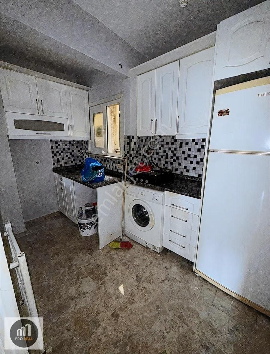 Bezmialem Çapa Hastane Metro Tramvay Metrobüs Kiralık 2+1 Daire - Görsel 31