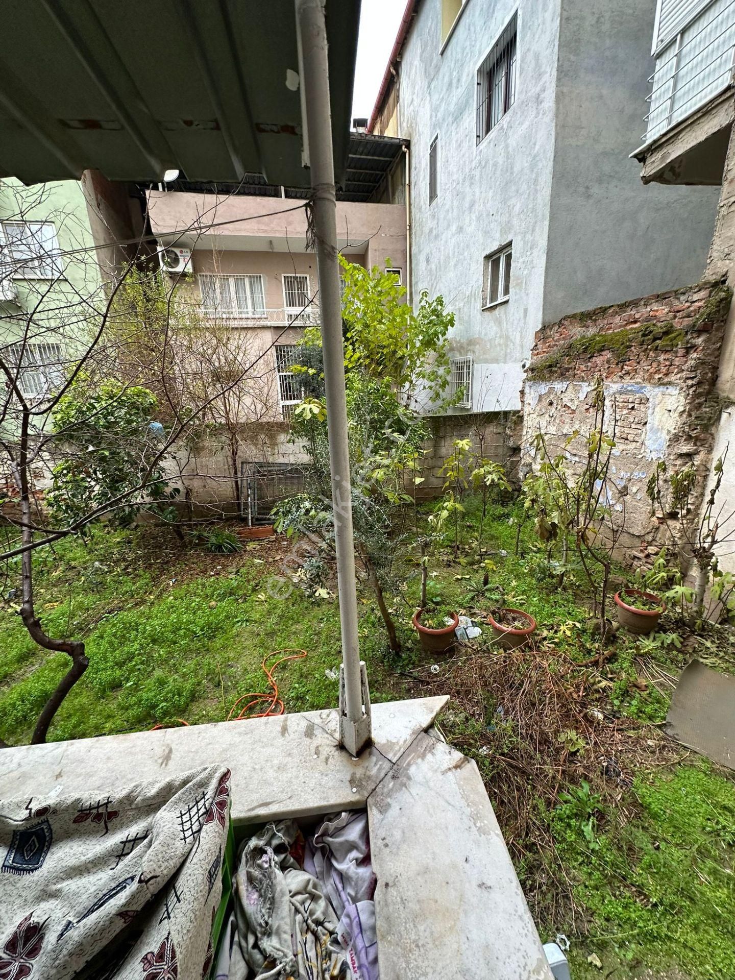 Cumhuriyet Mahallesi Zemin Kat Bahçeli Doğalgazlı 3+1 Daire - Görsel 16