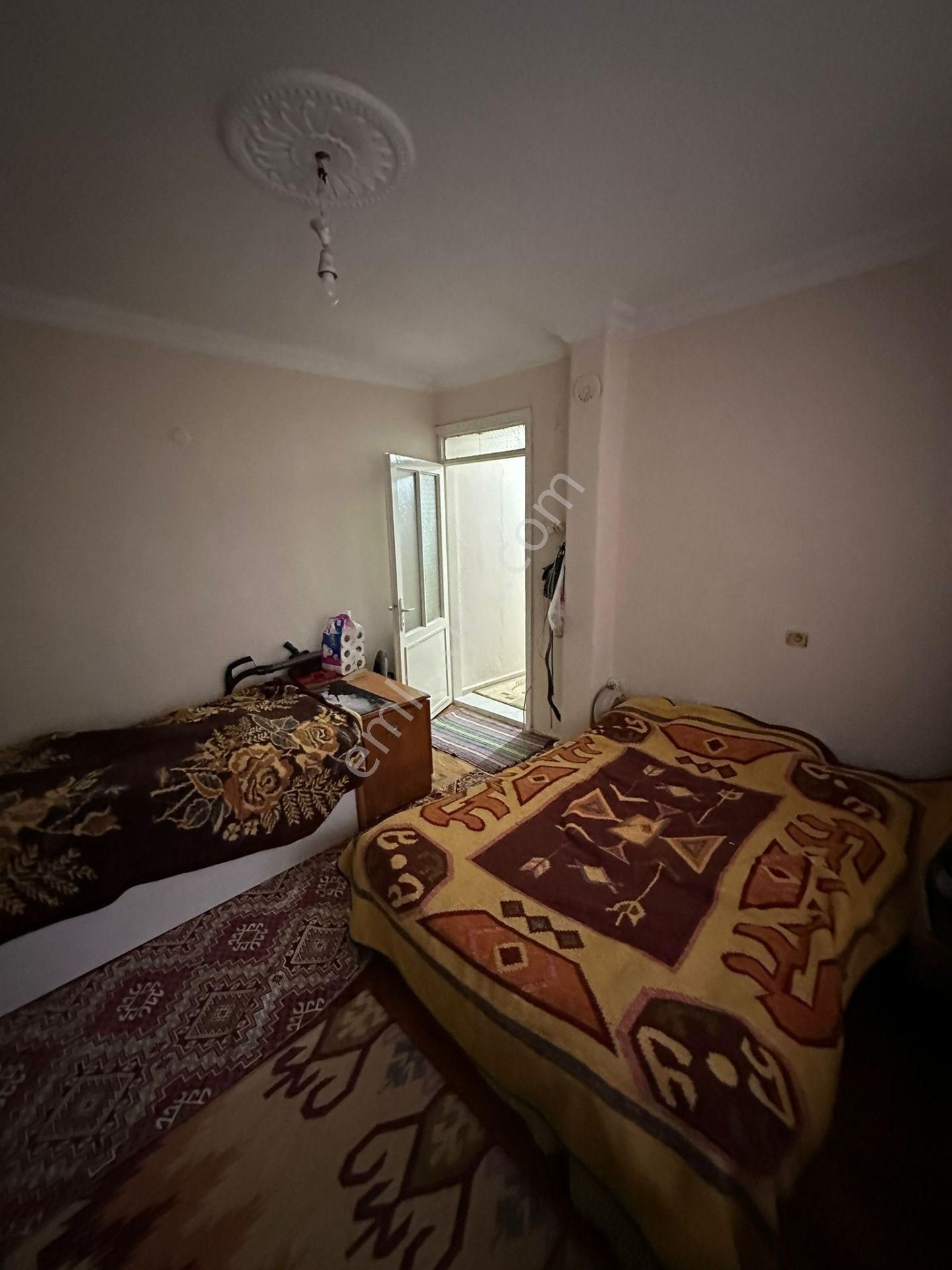 Cumhuriyet Mahallesi Zemin Kat Bahçeli Doğalgazlı 3+1 Daire - Görsel 11