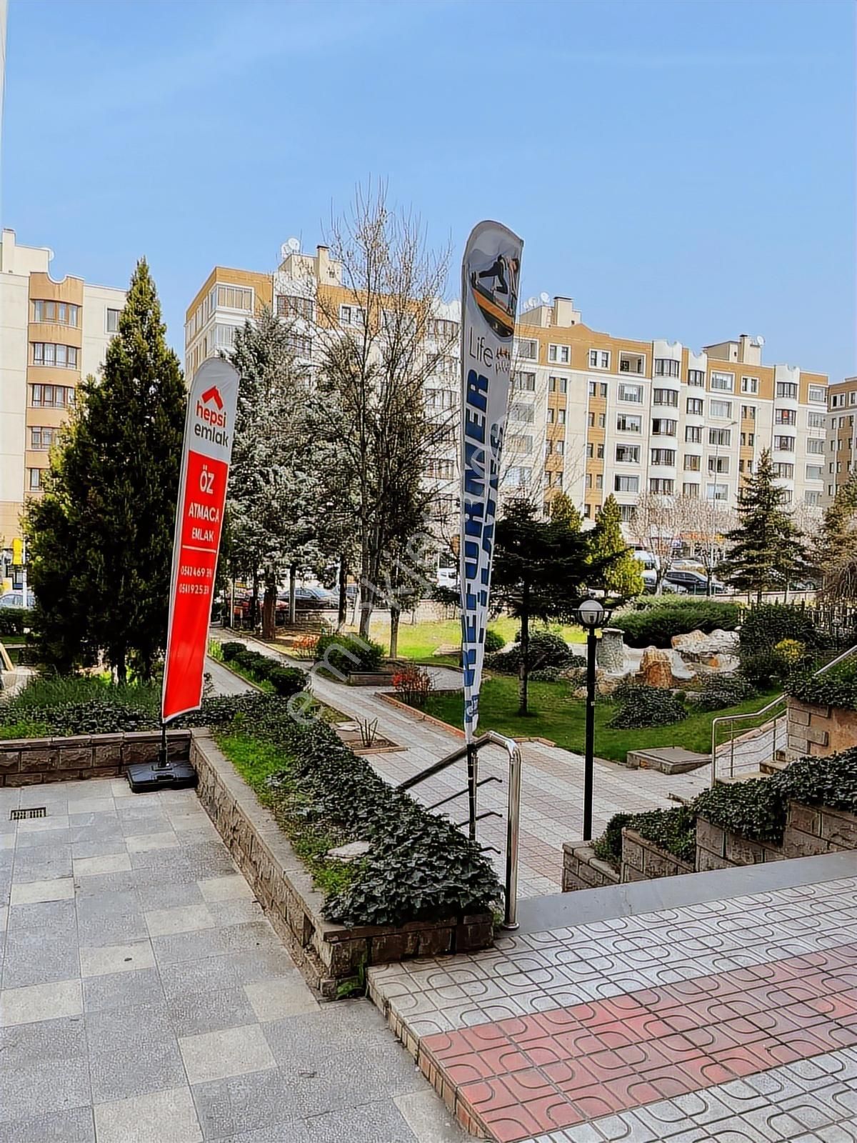 Polat Live Emlak'tan Anıt İş Merkezin'de Satılık Dükkan - Görsel 20