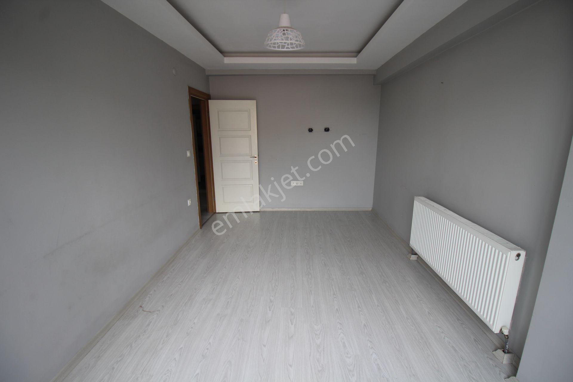 Tekirdağ Çorlu Otogara Ve Şehir Merkezine Yakın 2+1 100 M² Satılık Daire - Görsel 11