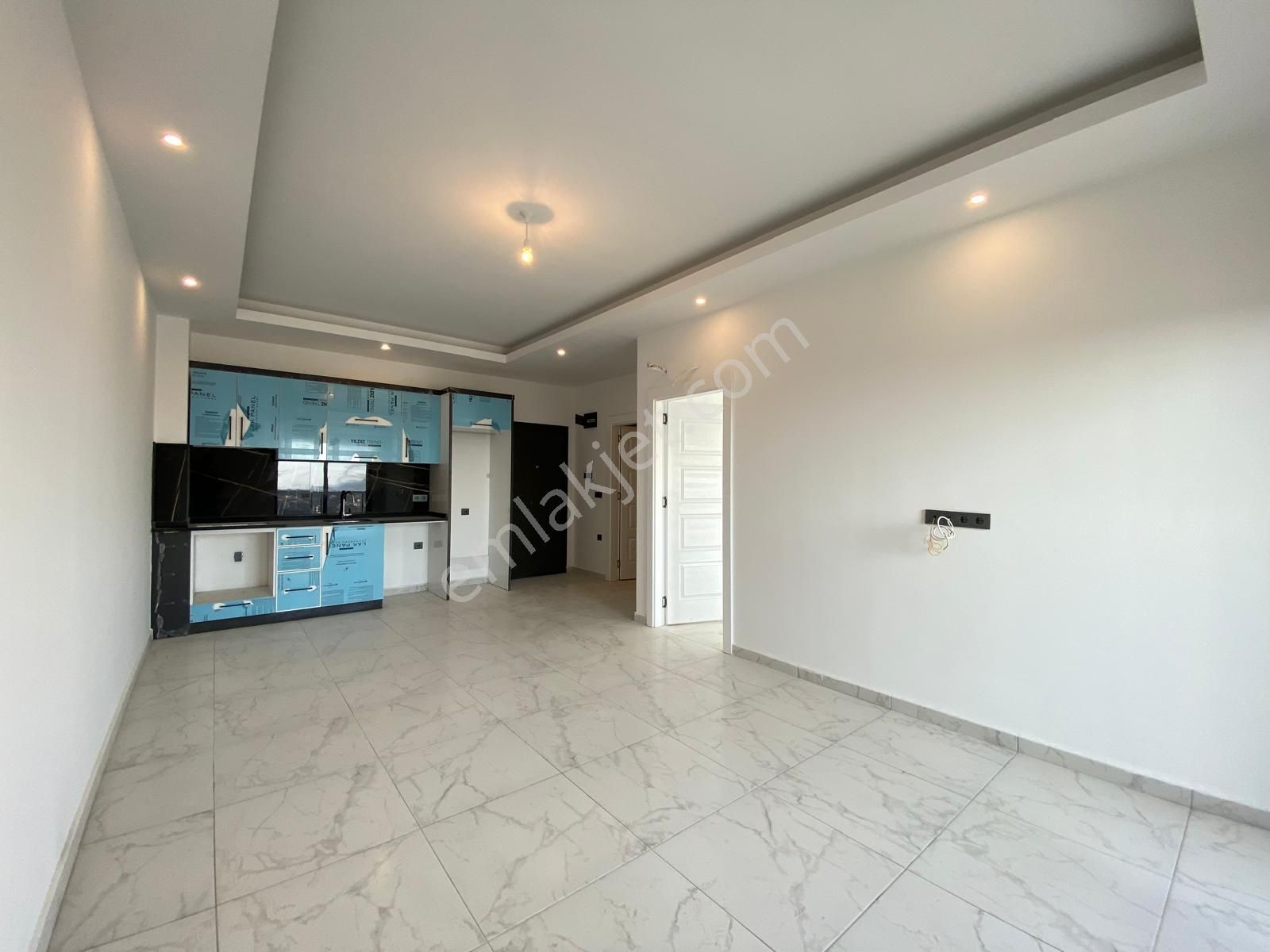 Alanya Çıplaklı'da Kiralık 1+1 Full Manzaralı Sıfır Daireler - Görsel 8