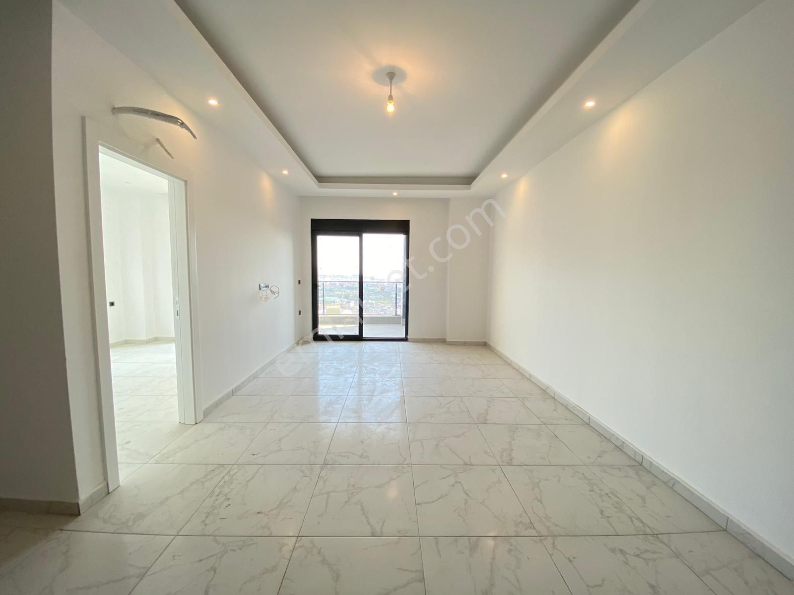 Alanya Çıplaklı'da Kiralık 1+1 Full Manzaralı Sıfır Daireler - Görsel 16