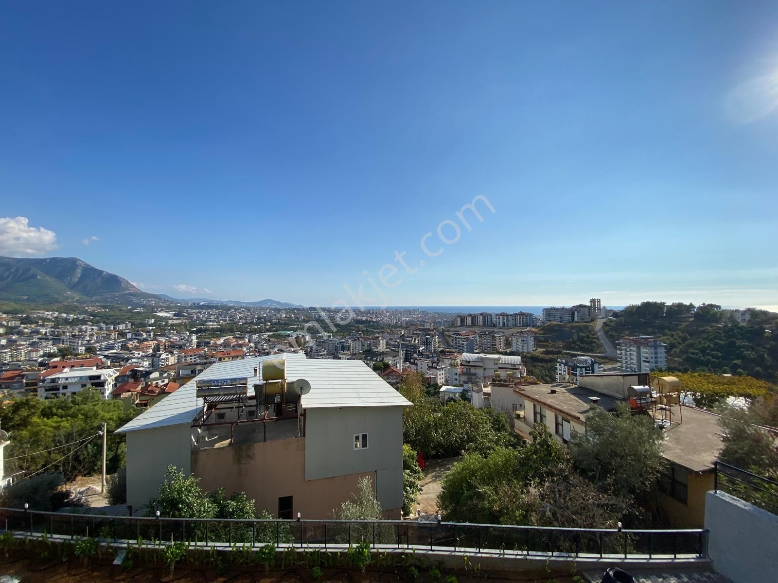 Alanya Çıplaklı'da Kiralık 1+1 Full Manzaralı Sıfır Daireler - Görsel 19
