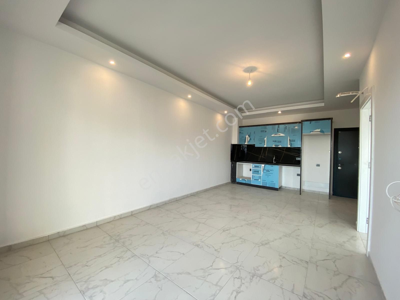 Alanya Çıplaklı'da Kiralık 1+1 Full Manzaralı Sıfır Daireler - Görsel 6