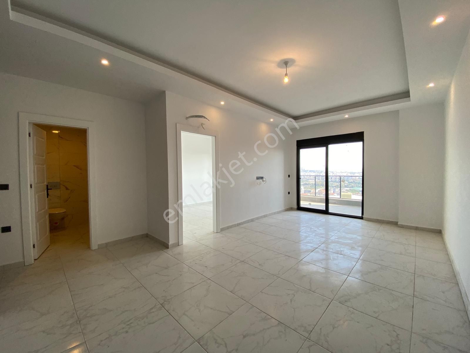 Alanya Çıplaklı'da Kiralık 1+1 Full Manzaralı Sıfır Daireler - Görsel 17