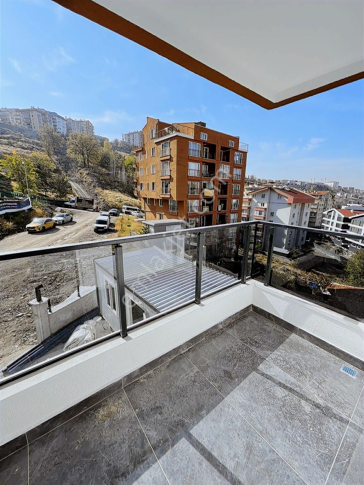 Satılık Sıfır Daire İncesu Caddesi Üzerinde 3+1 Asansörlü - Görsel 18