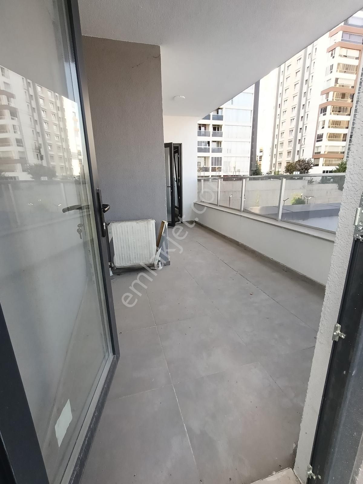 Polat Live'dan Motto Butikte Teraslı Sıfır Acil Satılık 3+1 - Görsel 23