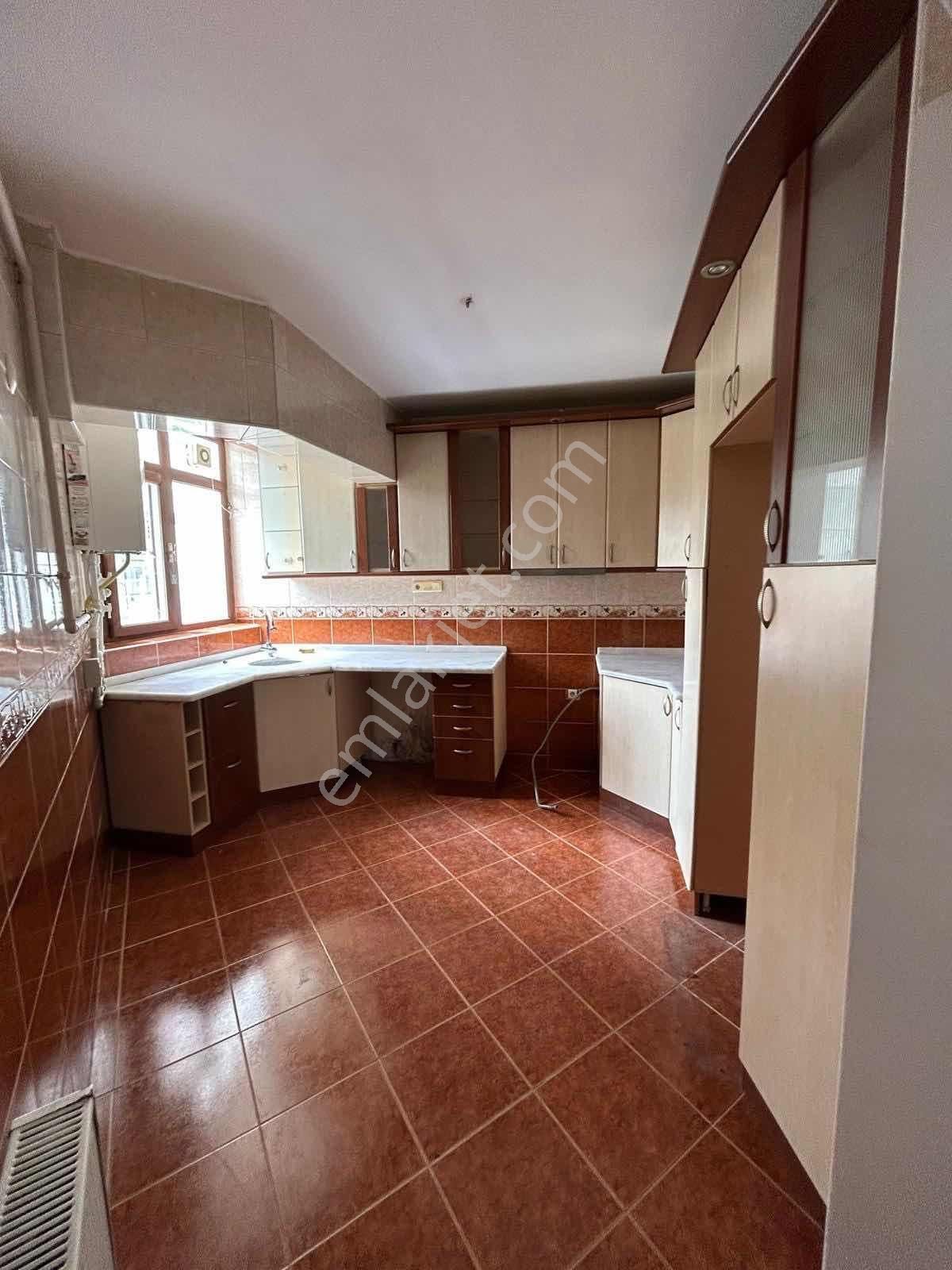 Polat Live Emlak'tan İnönü Mah. 3+1 Yapılı Merkezi Konumda - Görsel 14