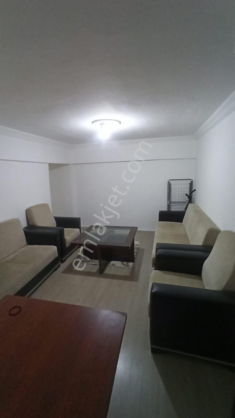 Polat Live'dan Anıtkabire Yürüme Mesafesinde 2+1 Satılık - Görsel 2