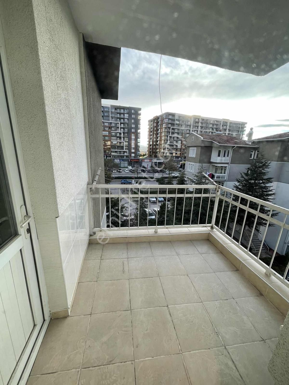 Polat Live'dan Nevadium Karşısı Eşyalı 3+1 Kiralık Daire - Görsel 17