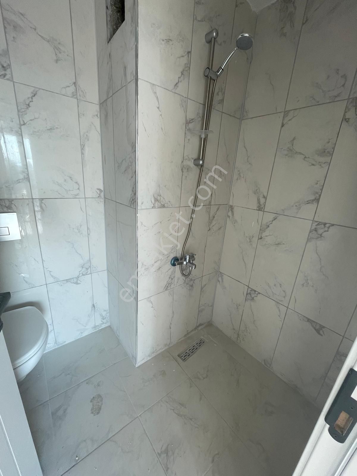 Polat Live'dan Botanik Metro Yakını 3+1 Sıfır Daire - Görsel 2