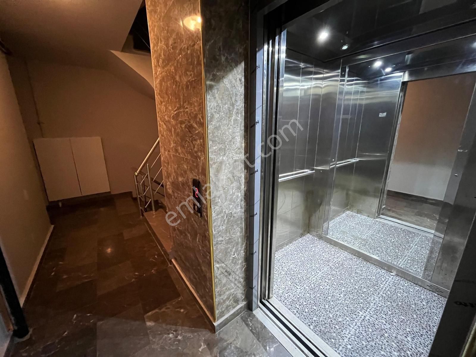 Dialog Skaladan Görüklede 1+1 Geniş Daire Satılık - Görsel 2