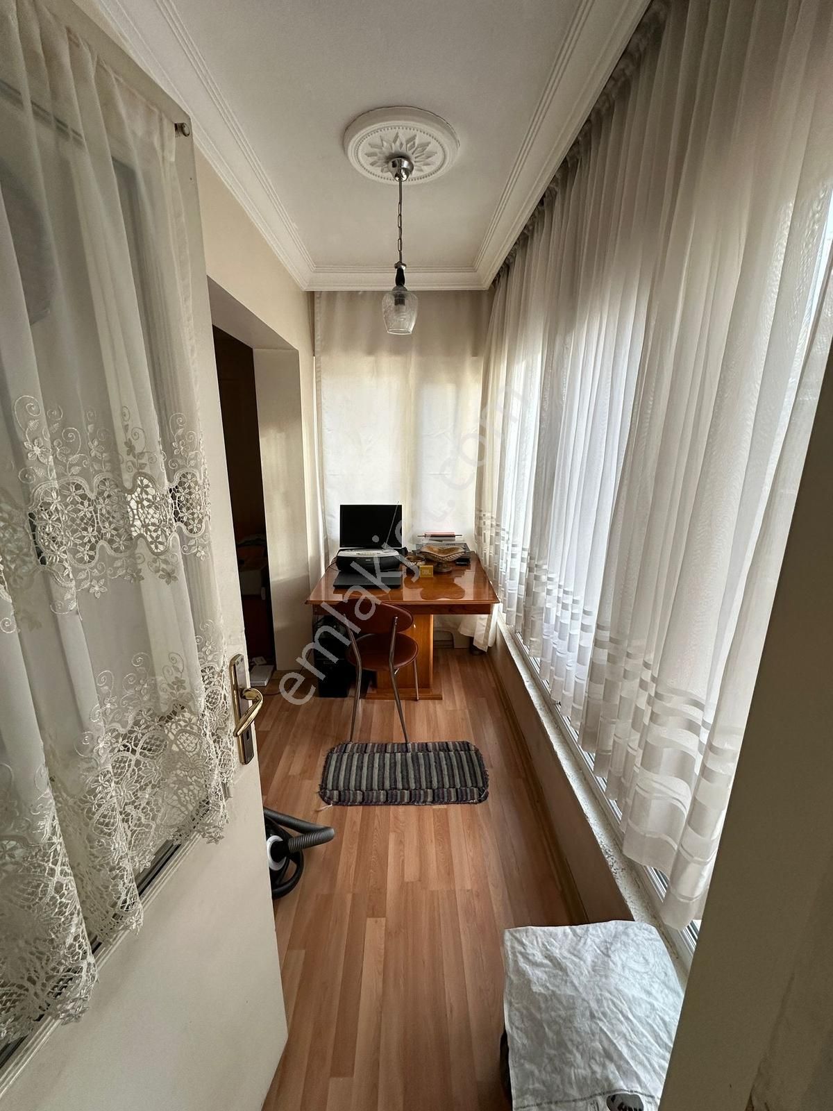 Polat Livedan Odak Sitesinde Okulhastanemetro Yakını Ferah 3+1 - Görsel 15