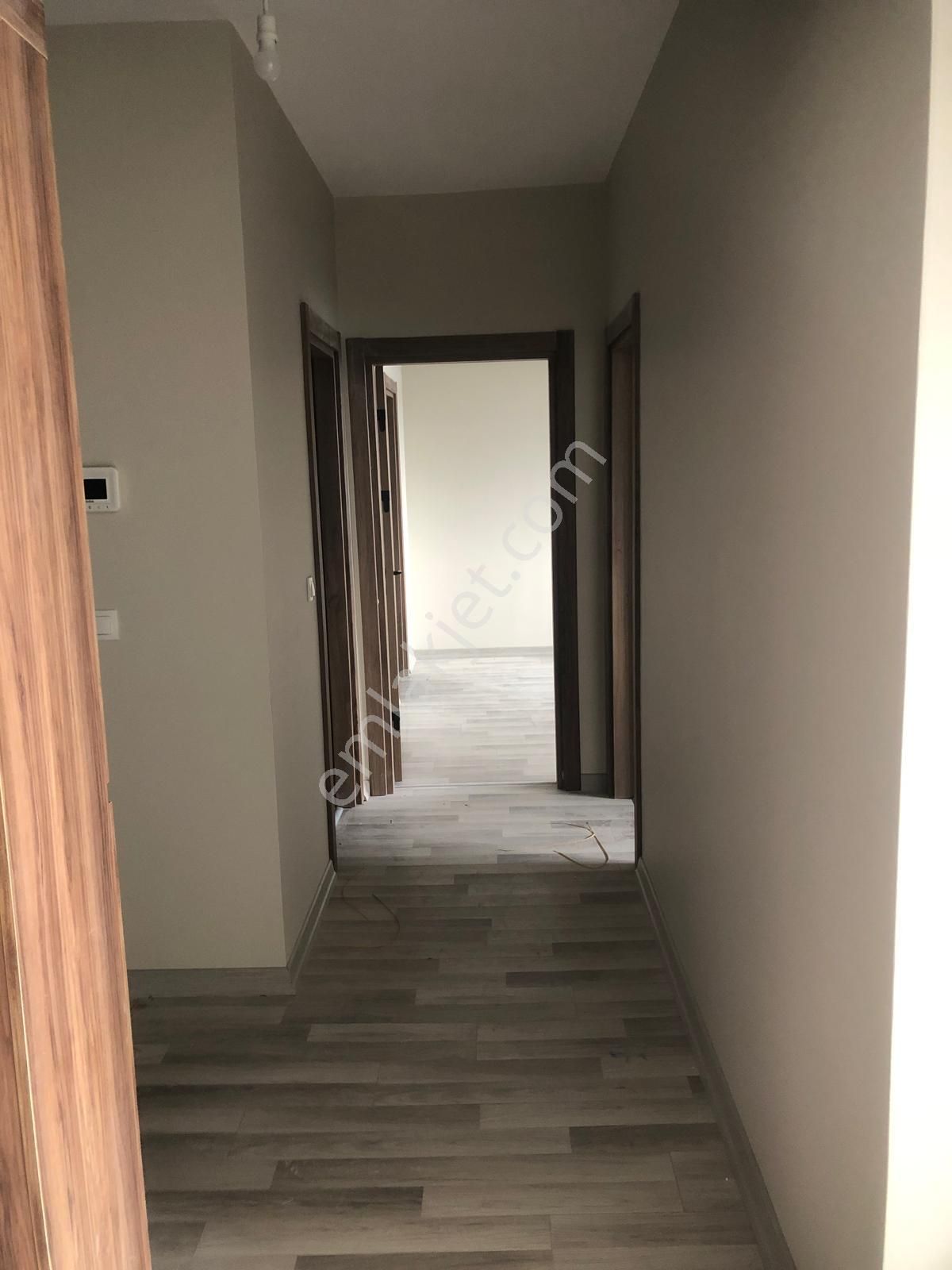 Polat Live'dan Yeşilova Mahallesi Merkezi Konum Balkonlu 2+1 - Görsel 13