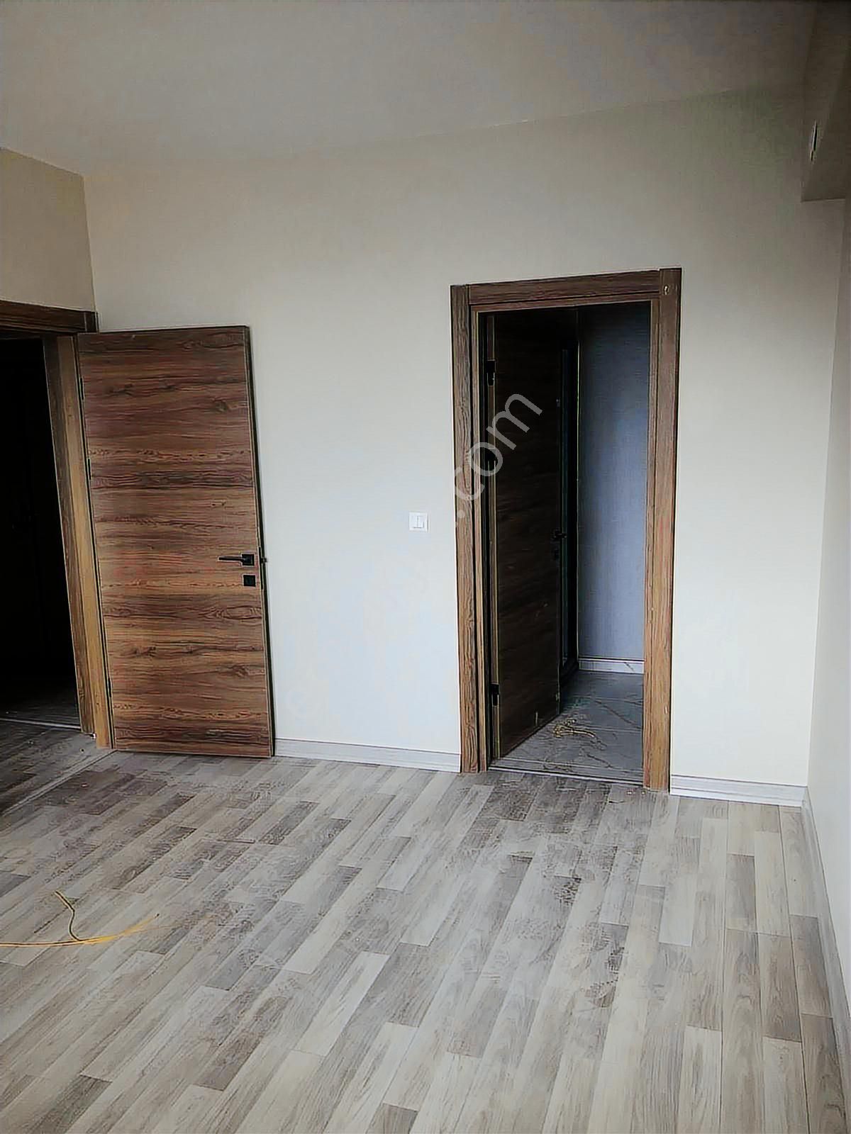 Polat Live'dan Yeşilova Mahallesi Merkezi Konum Balkonlu 2+1 - Görsel 3