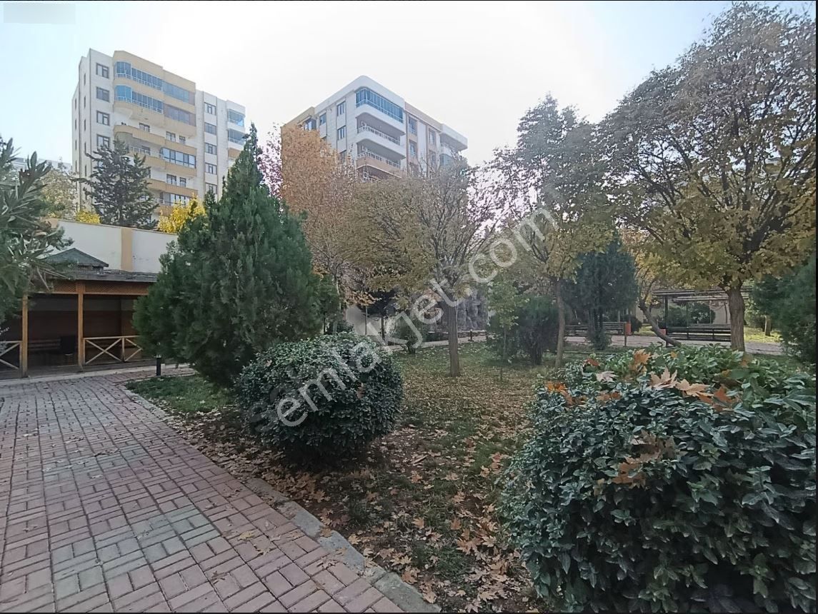 Sultan Emlakdan 35 Metre Yola Sıfır Site İçerisinde 4+1 Satılık Lüx Daire - Görsel 25