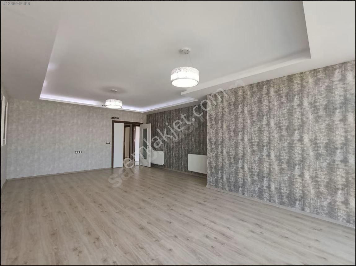 Sultan Emlakdan 35 Metre Yola Sıfır Site İçerisinde 4+1 Satılık Lüx Daire - Görsel 4