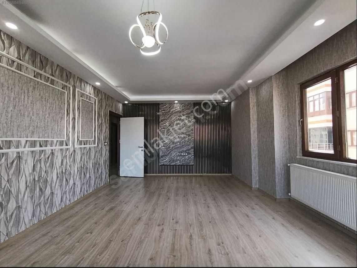 Sultan Emlakdan 35 Metre Yola Sıfır Site İçerisinde 4+1 Satılık Lüx Daire - Görsel 8