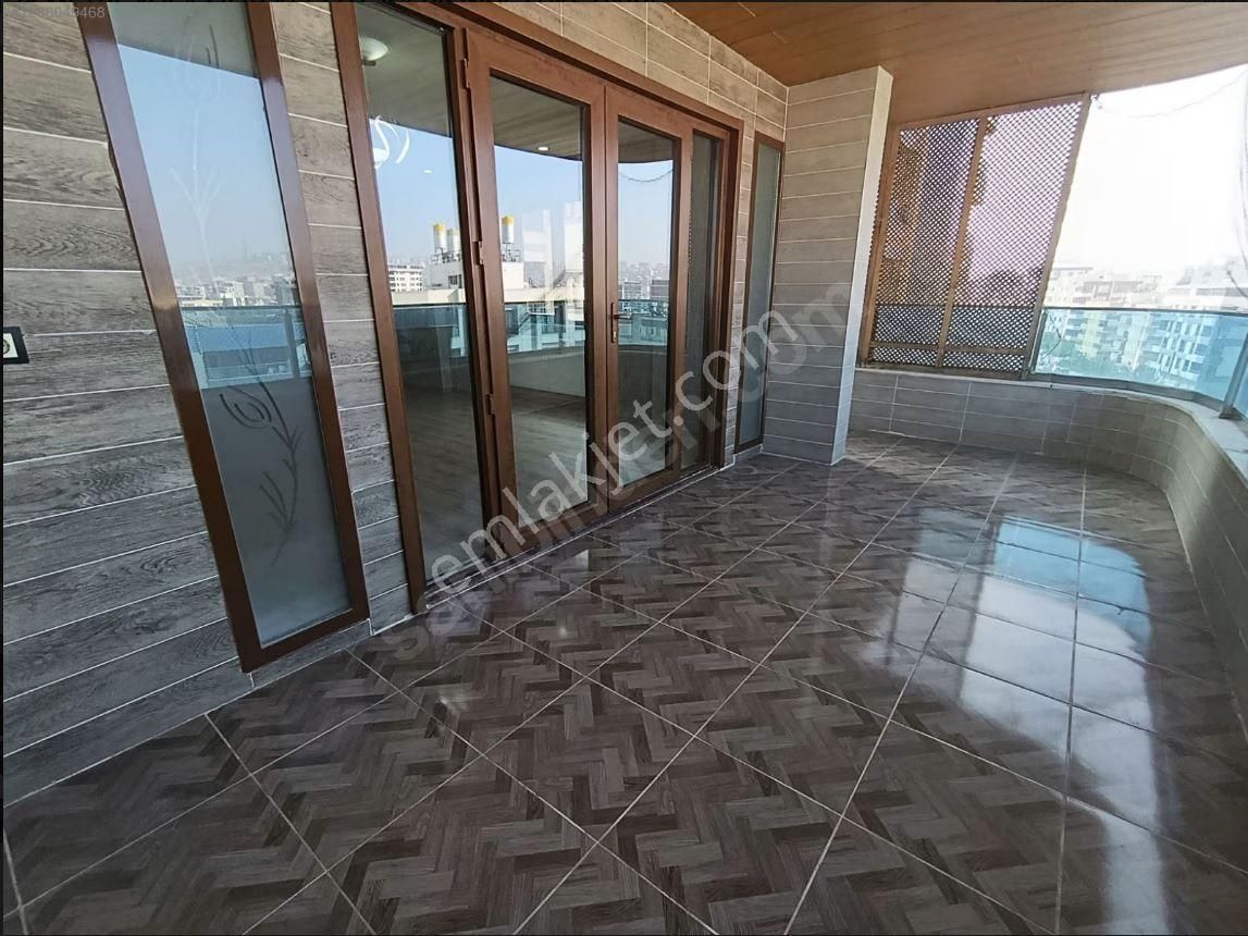 Sultan Emlakdan 35 Metre Yola Sıfır Site İçerisinde 4+1 Satılık Lüx Daire - Görsel 9