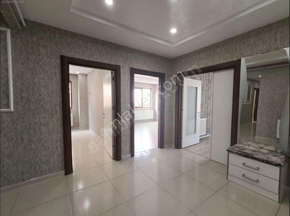 Sultan Emlakdan 35 Metre Yola Sıfır Site İçerisinde 4+1 Satılık Lüx Daire - Görsel 23