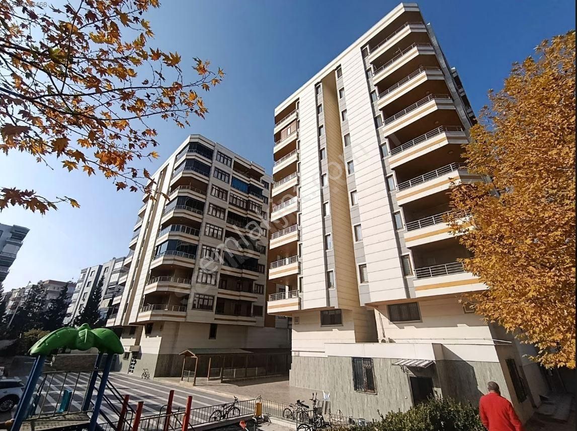 Sultan Emlakdan 35 Metre Yola Sıfır Site İçerisinde 4+1 Satılık Lüx Daire - Görsel 26