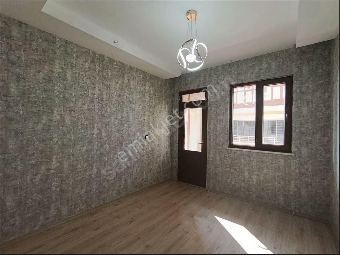 Sultan Emlakdan 35 Metre Yola Sıfır Site İçerisinde 4+1 Satılık Lüx Daire - Görsel 13