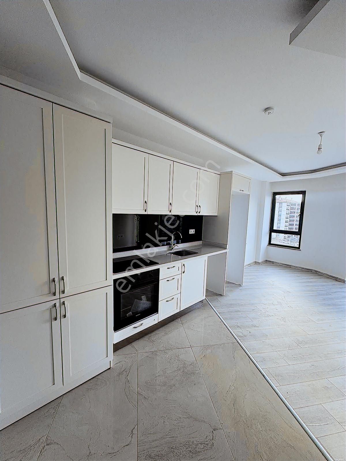 Polat Live Emlak'tan Batıkent Batıport Sitesinde Bulvar Cepheli - Görsel 2