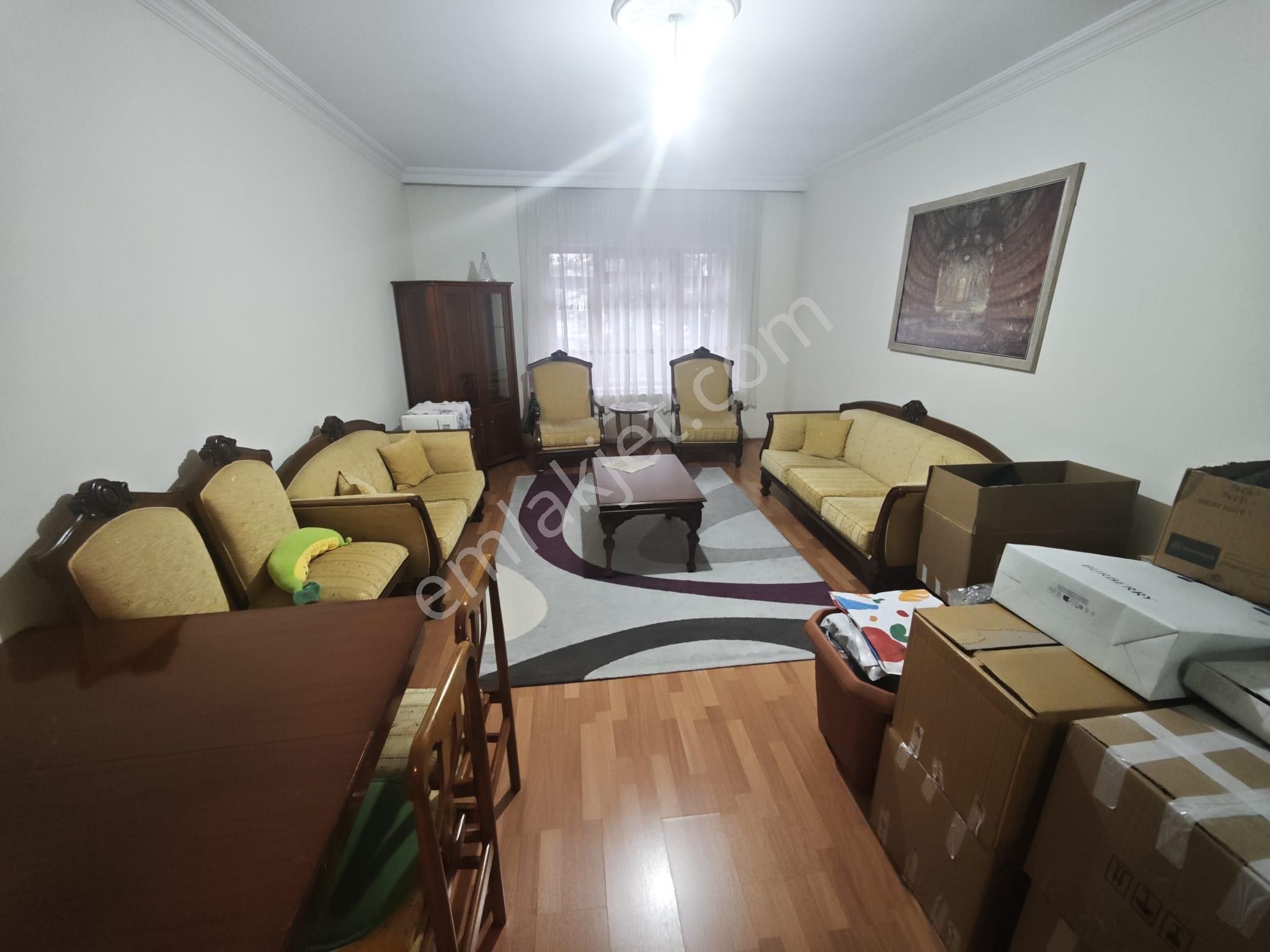 Lider Emlak'tan Güneşevlerde **3+1** Satılık Daire