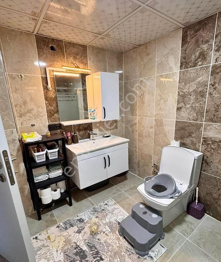 Esenyurt Yeşilkent Mahallesinde 2+1 Ara Kat Daire - Görsel 16